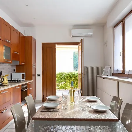Monolocale Sosta Sul דירה *