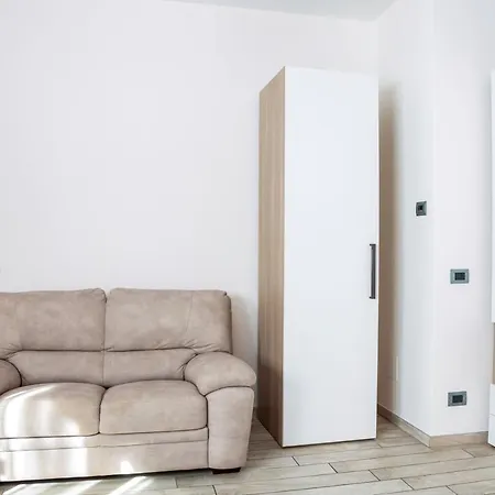 Daire Monolocale Sosta Sul